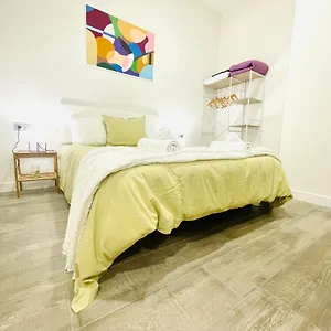  Apartamento Cómodo, Moderno Y Cerca De Todo En España