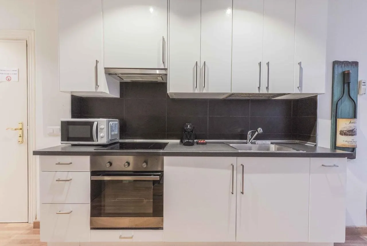 Modern Gem In Heart Of Malaga, Near Sights Rems Apartment